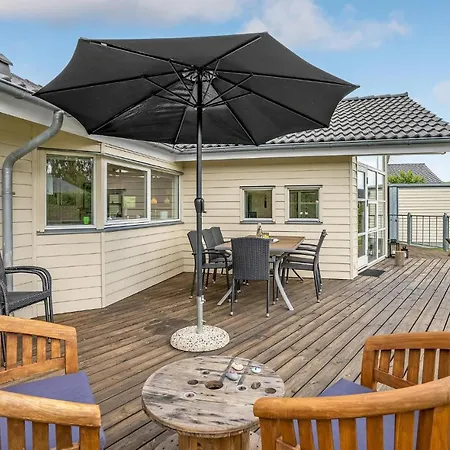 Four-bedroom Holiday In * Haderslev